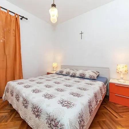 Seaside Semesterbostad *